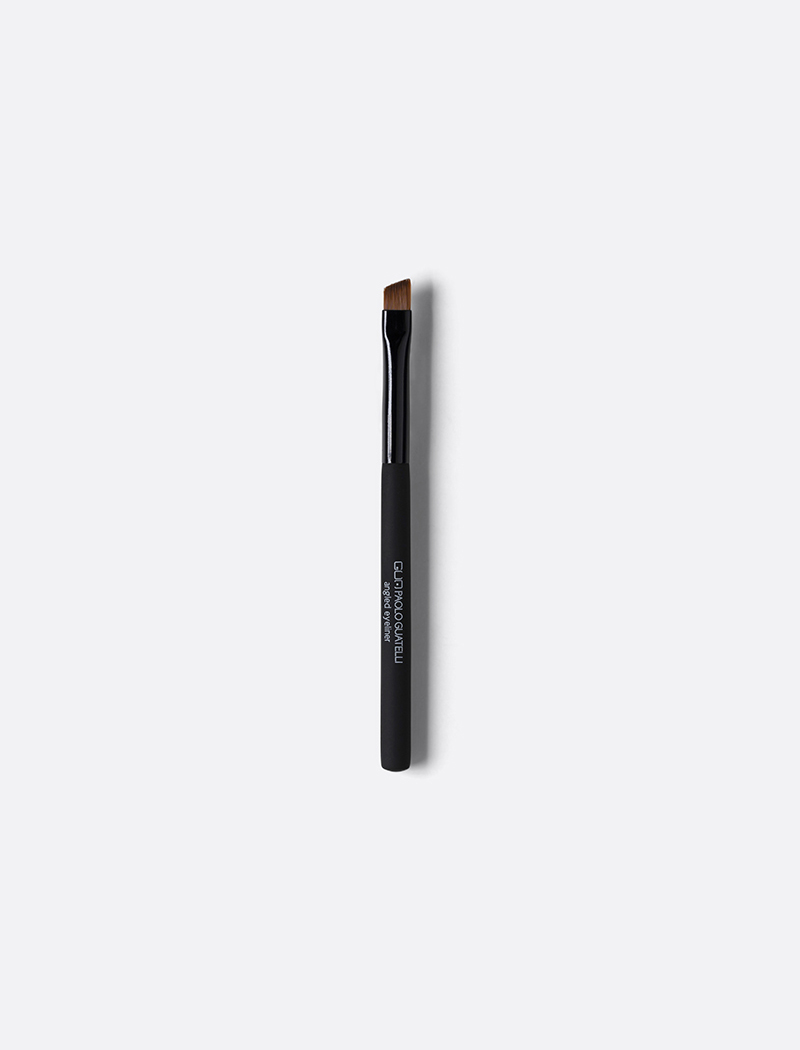 PR750_ANGLED EYELINER BRUSH_1